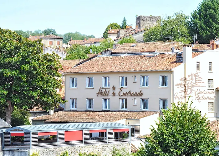 Logis Hôtel Emeraude